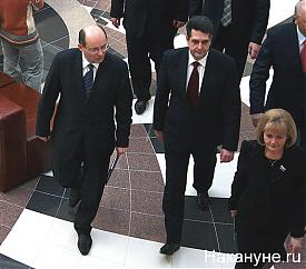 назначение губернатором Свердловской области Александра Мишарина|Фото:Накануне.RU назначение губернатором Свердловской области Александра Мишарина|Фото:Накануне.RU