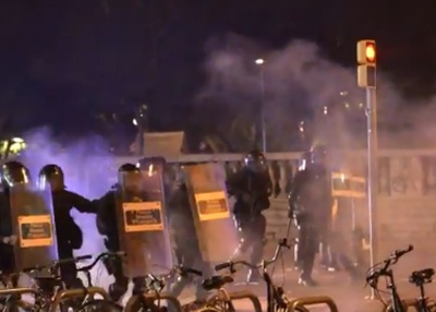 беспорядки Барселона Каталония Испания полиция столкновения акция протеста|Фото:apnews.com