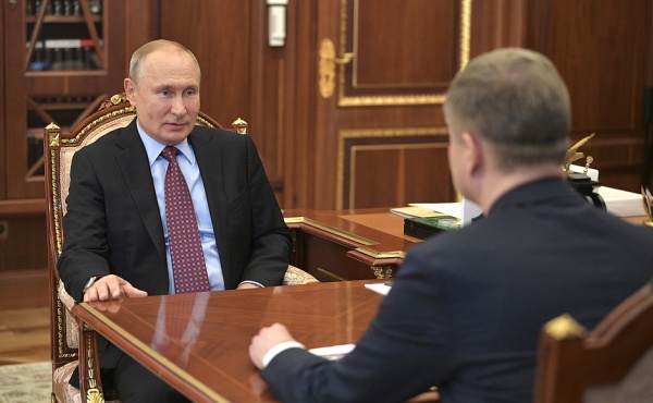 Владимир Путин на встрече с Олегом Белозеровым.|Фото: kremlin.ru